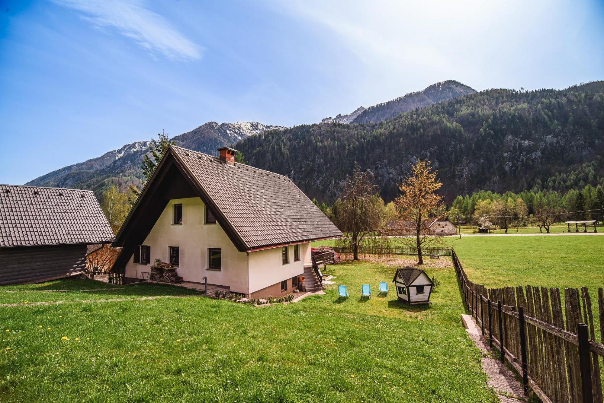 Holiday Home Vila Kopriva Gozd Martuljek Exteriör bild