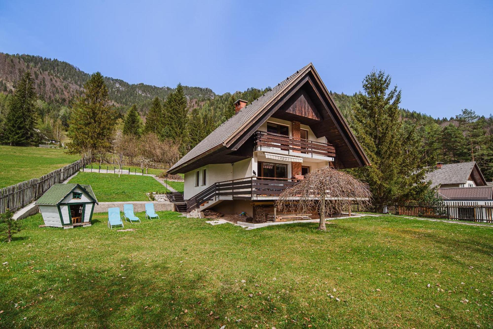 Holiday Home Vila Kopriva Gozd Martuljek Exteriör bild